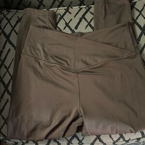 Women's High-Waisted Brown leggings